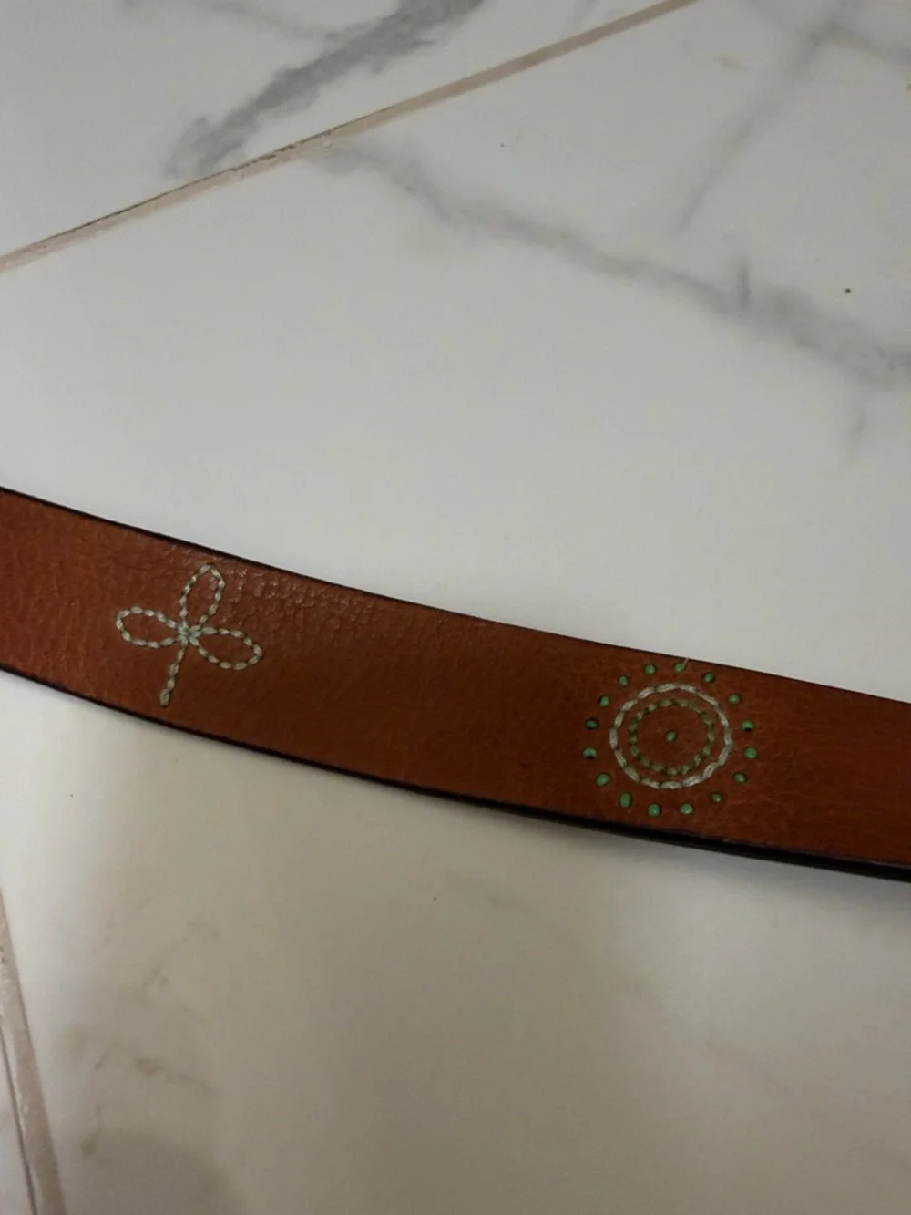 Brown Leather Belt with Embroidered Detail and Brass Buckle - Picture 3 of 6